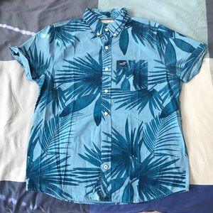 Hollister Palm Leaves Short-Sleeve Button-Up Shirt